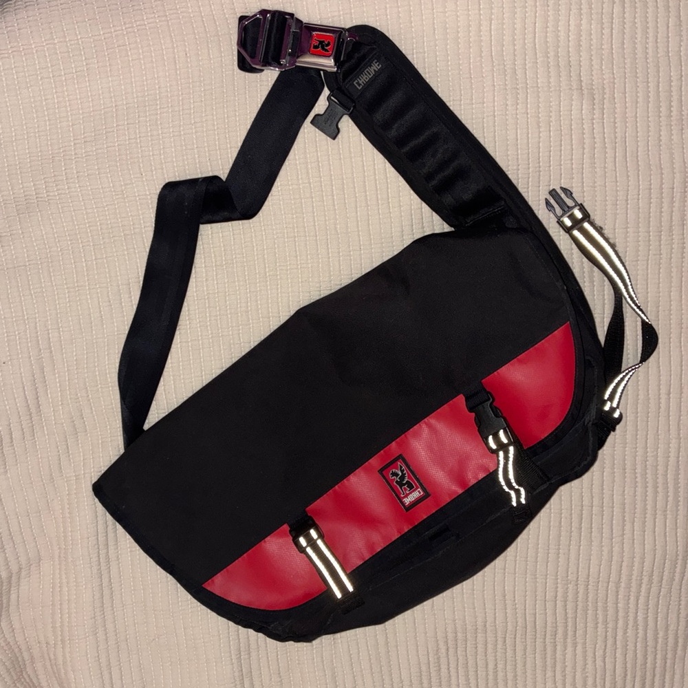 CHROME Black and Red Messenger Bag